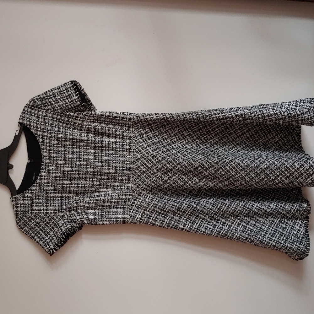Black and white tweed/herringbone women's dress, size 2, fringed sleeves and hem
